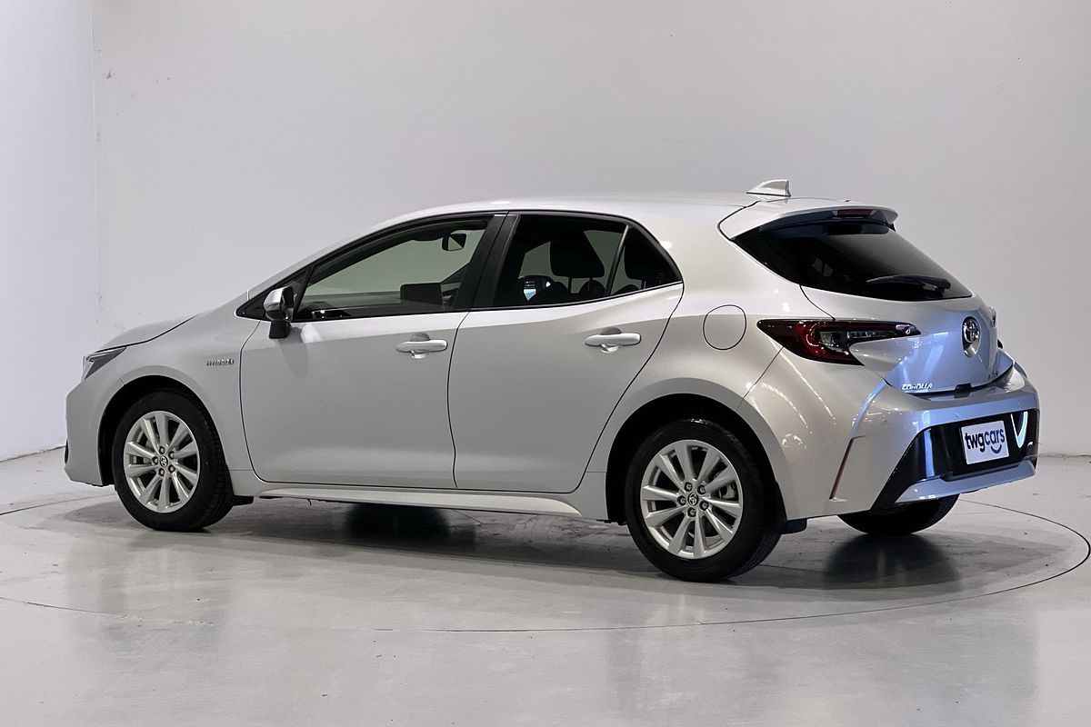 2023 Toyota Corolla SX Hybrid ZWE219R
