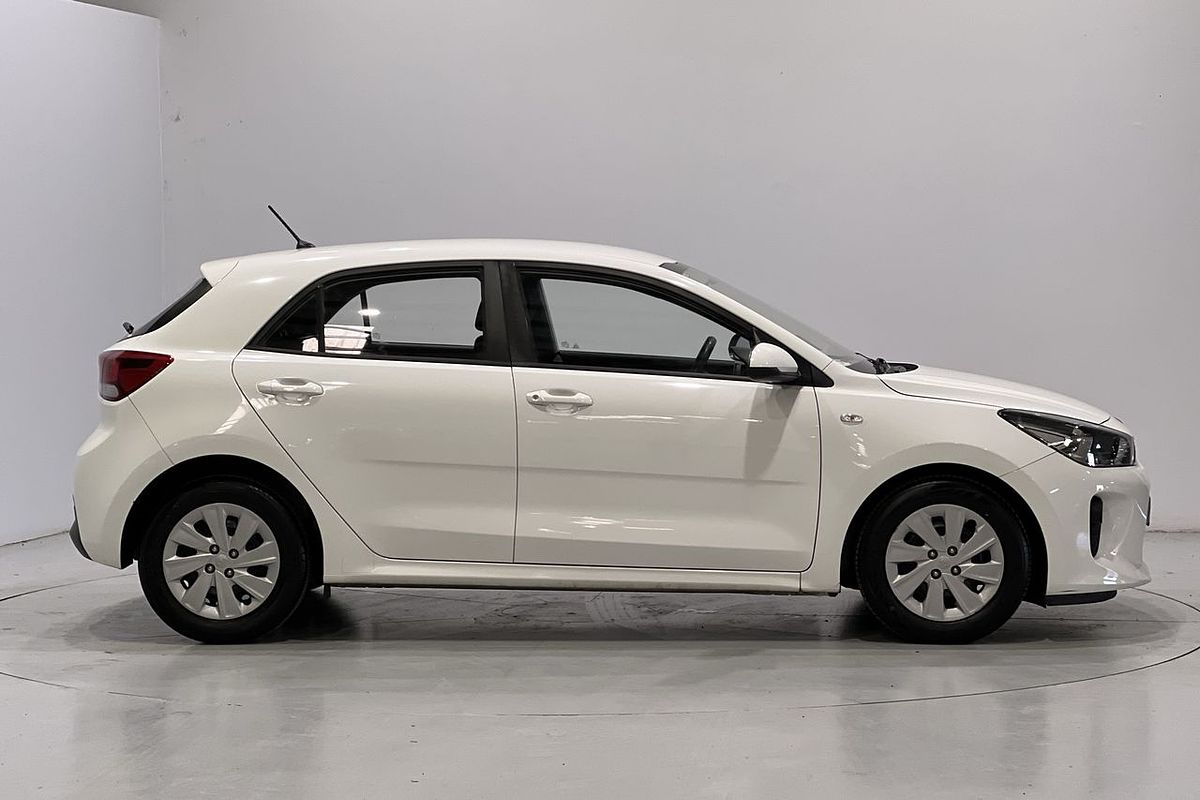 2017 Kia Rio S YB