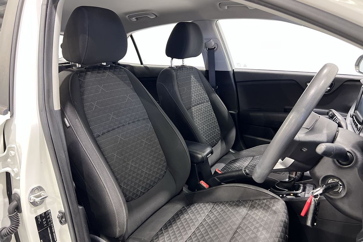 2017 Kia Rio S YB