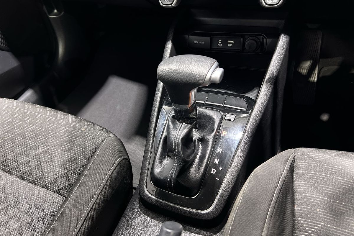 2017 Kia Rio S YB