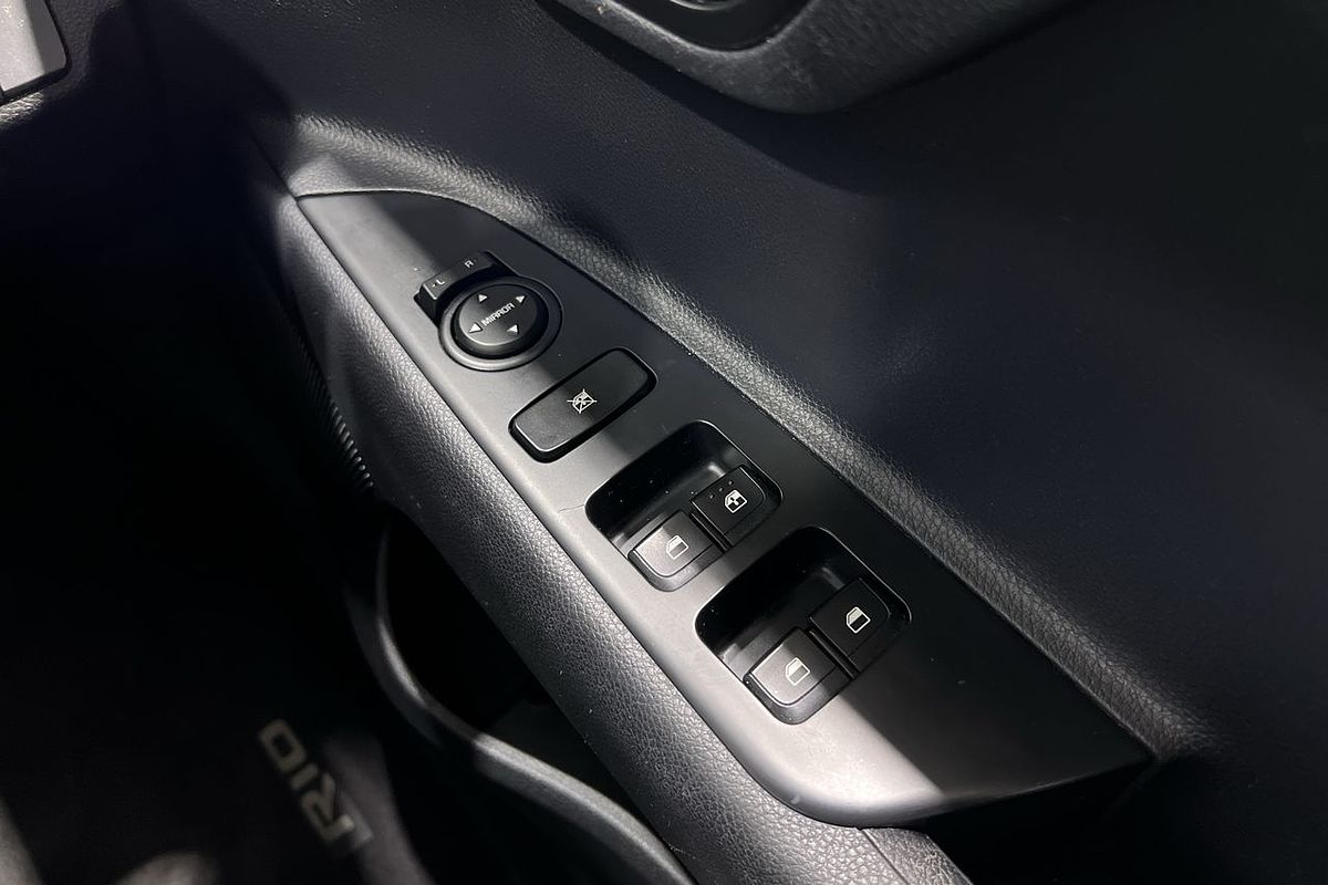 2017 Kia Rio S YB
