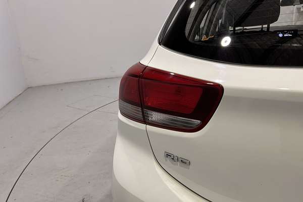2017 Kia Rio S YB