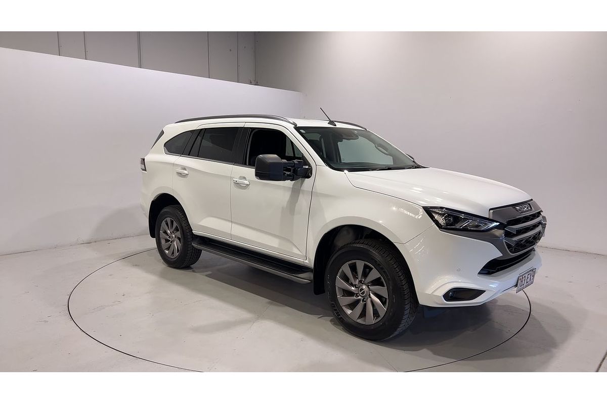 2021 Isuzu MU-X LS-U