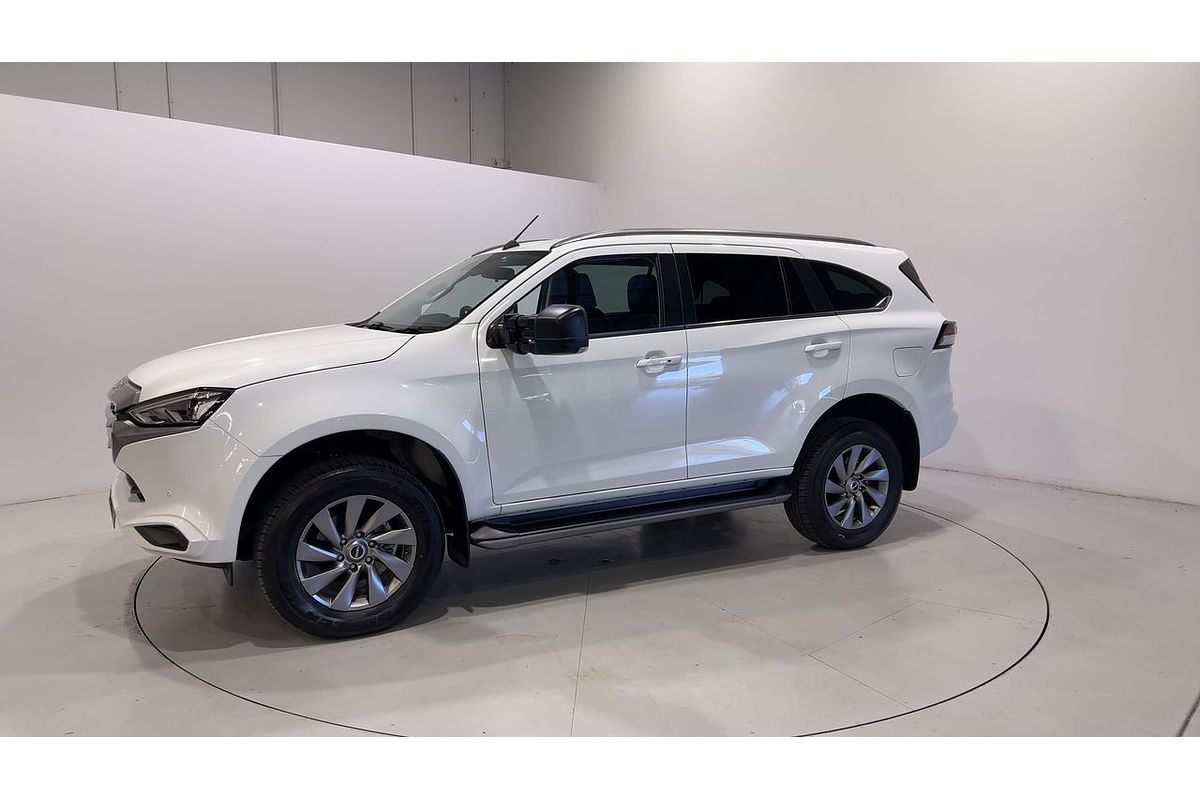 2021 Isuzu MU-X LS-U