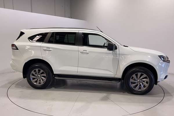 2021 Isuzu MU-X LS-U