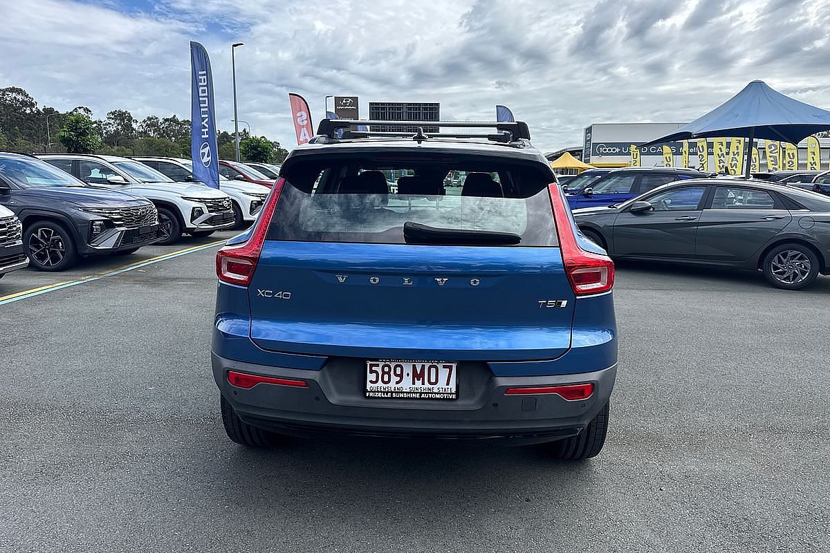 2020 Volvo XC40 T5 R-Design