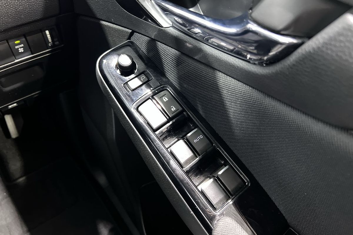 2021 Isuzu MU-X LS-U