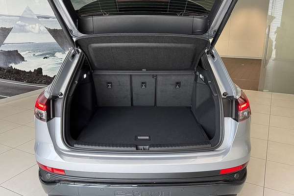2024 Audi Q4 e-tron 55 F4