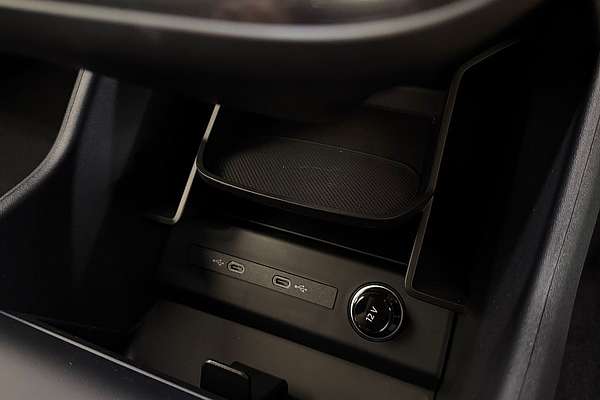 2024 Audi Q4 e-tron 55 F4