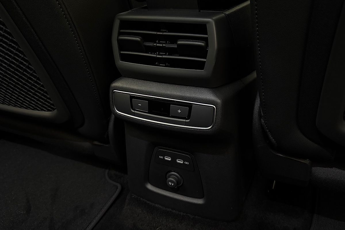 2024 Audi Q4 e-tron 55 F4