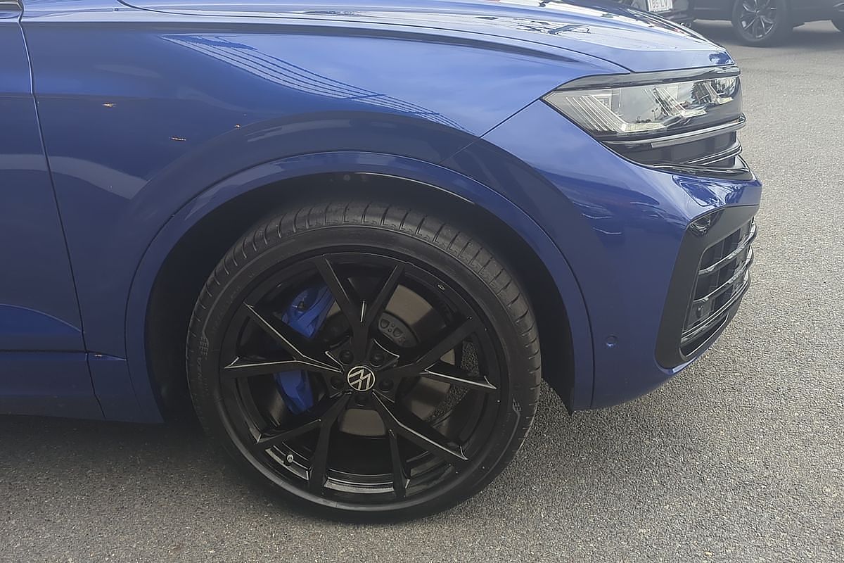 2025 Volkswagen Touareg R RC