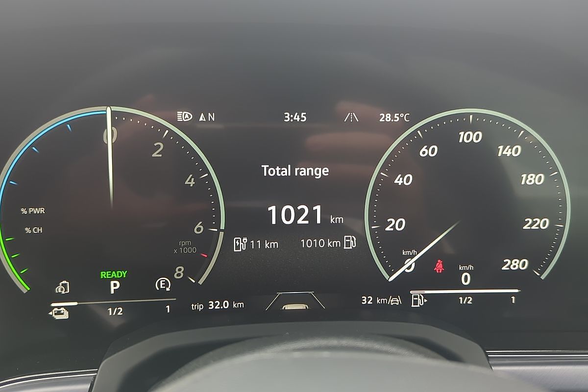 2025 Volkswagen Touareg R RC