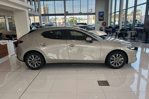 2024 Mazda 3 G20 Pure BP Series