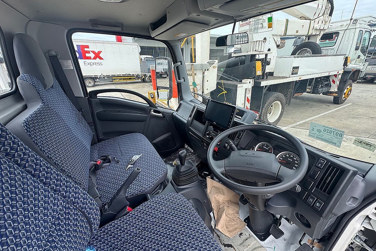2025 Isuzu N Series NLR 45-150 Traypack 4x2