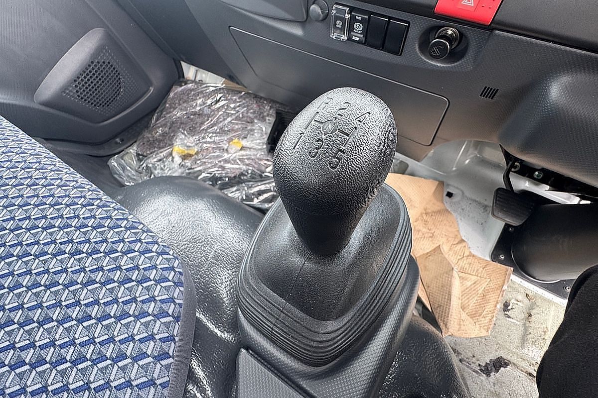 2025 Isuzu N Series NLR 45-150 Traypack 4x2
