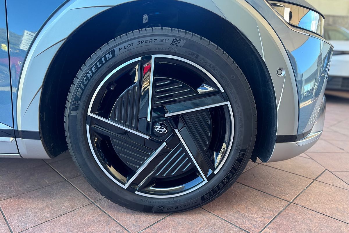 2024 Hyundai IONIQ 5 DYNAMIQ NE.V5