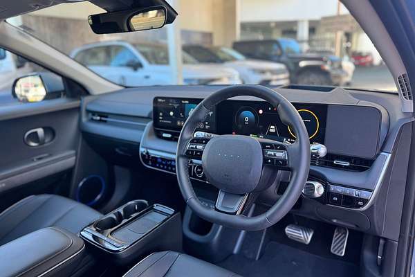 2024 Hyundai IONIQ 5 DYNAMIQ NE.V5