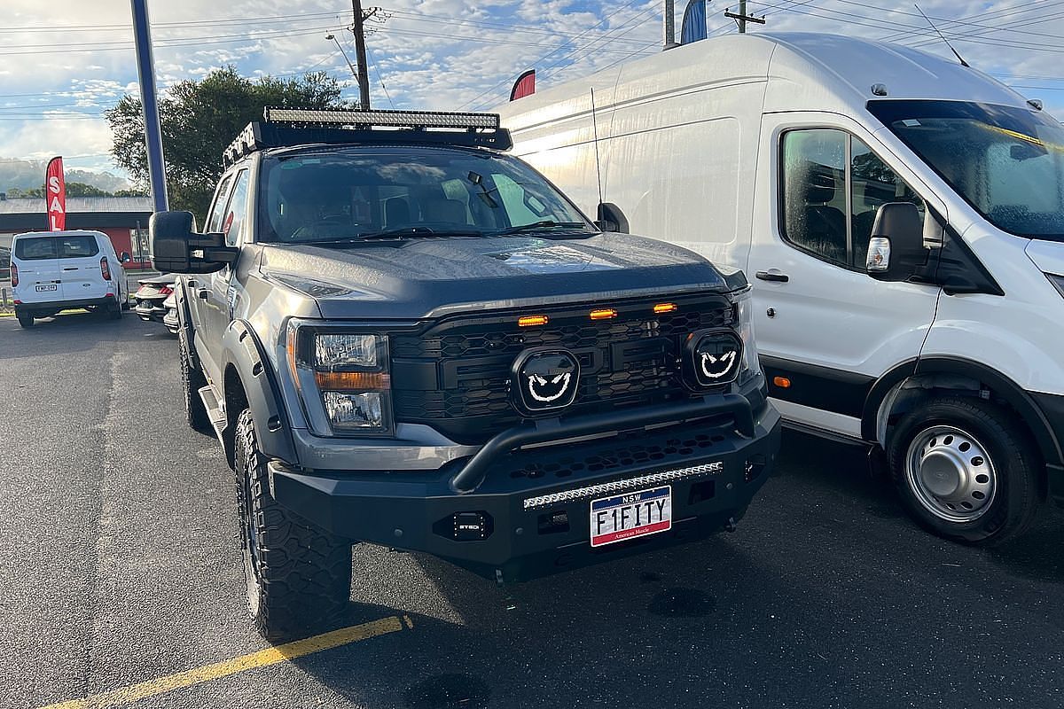 2023 Ford F-150 XLT 4X4 LWB
