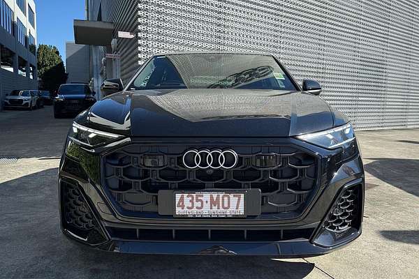 2024 Audi Q8 50 TDI S line F1