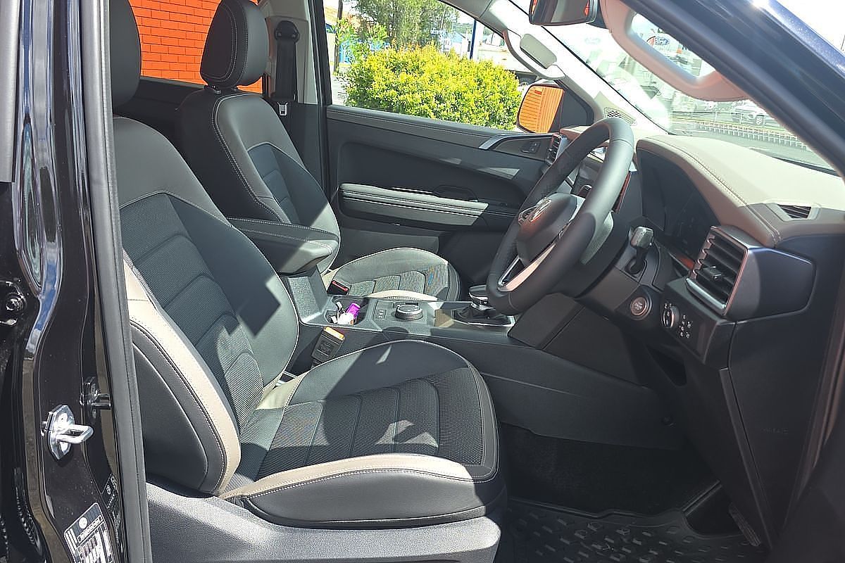 2024 Volkswagen Amarok TDI600 Style NF 4X4