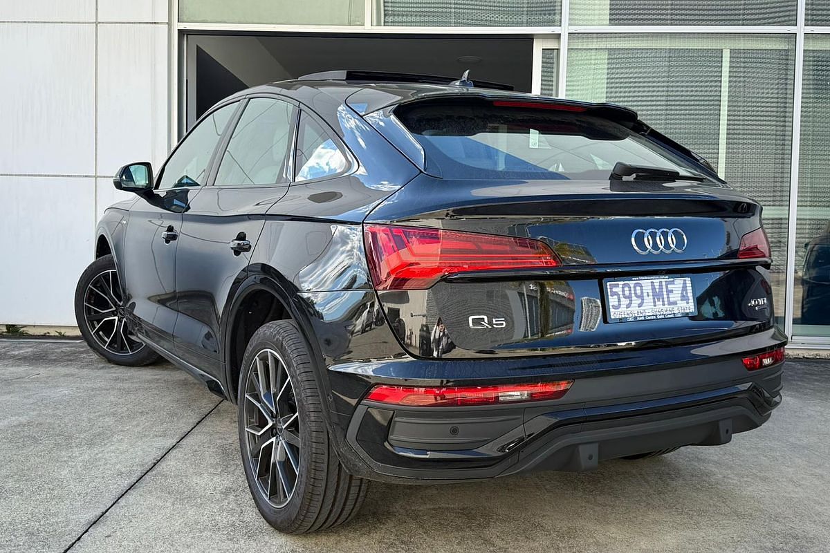 2024 Audi Q5 40 TDI S line FY