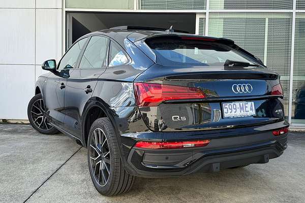 2024 Audi Q5 40 TDI S line FY