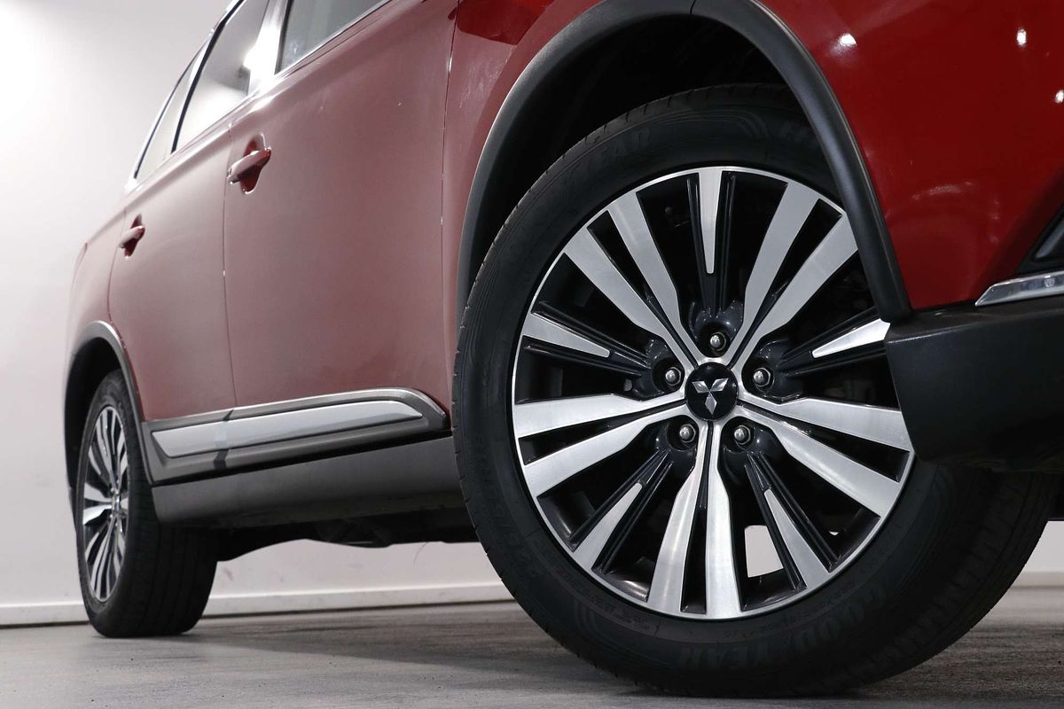 2019 Mitsubishi Outlander LS ZL