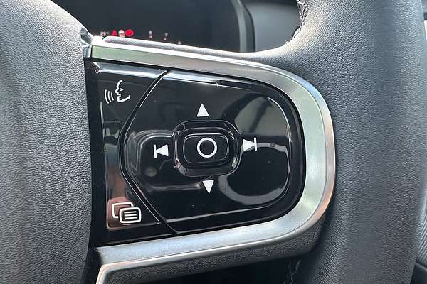 2023 Volvo XC90 Ultimate B6 Bright