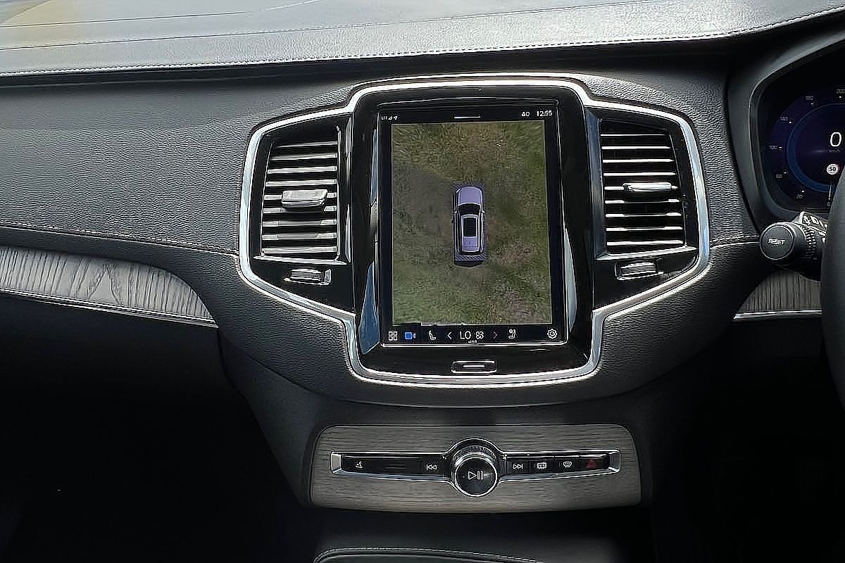 2023 Volvo XC90 Ultimate B6 Dark