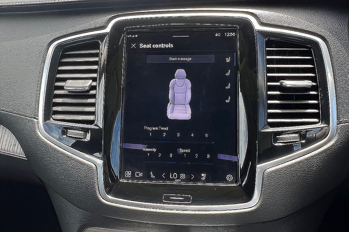 2023 Volvo XC90 Ultimate B6 Dark