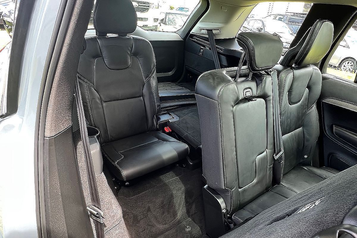 2023 Volvo XC90 Ultimate B6 Dark