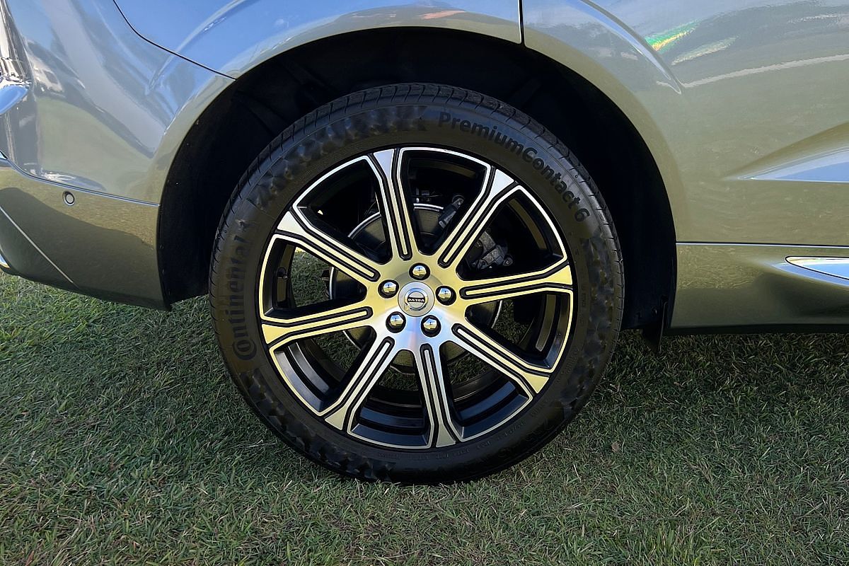 2021 Volvo XC60 D4 Inscription