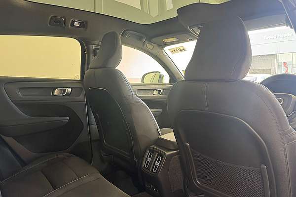 2023 Volvo C40 Recharge