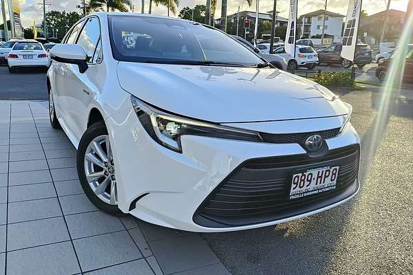 2023 Toyota Corolla SX Hybrid ZWE219R