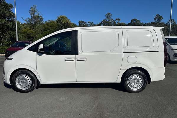 2024 Hyundai STARIA LOAD  US4.V3
