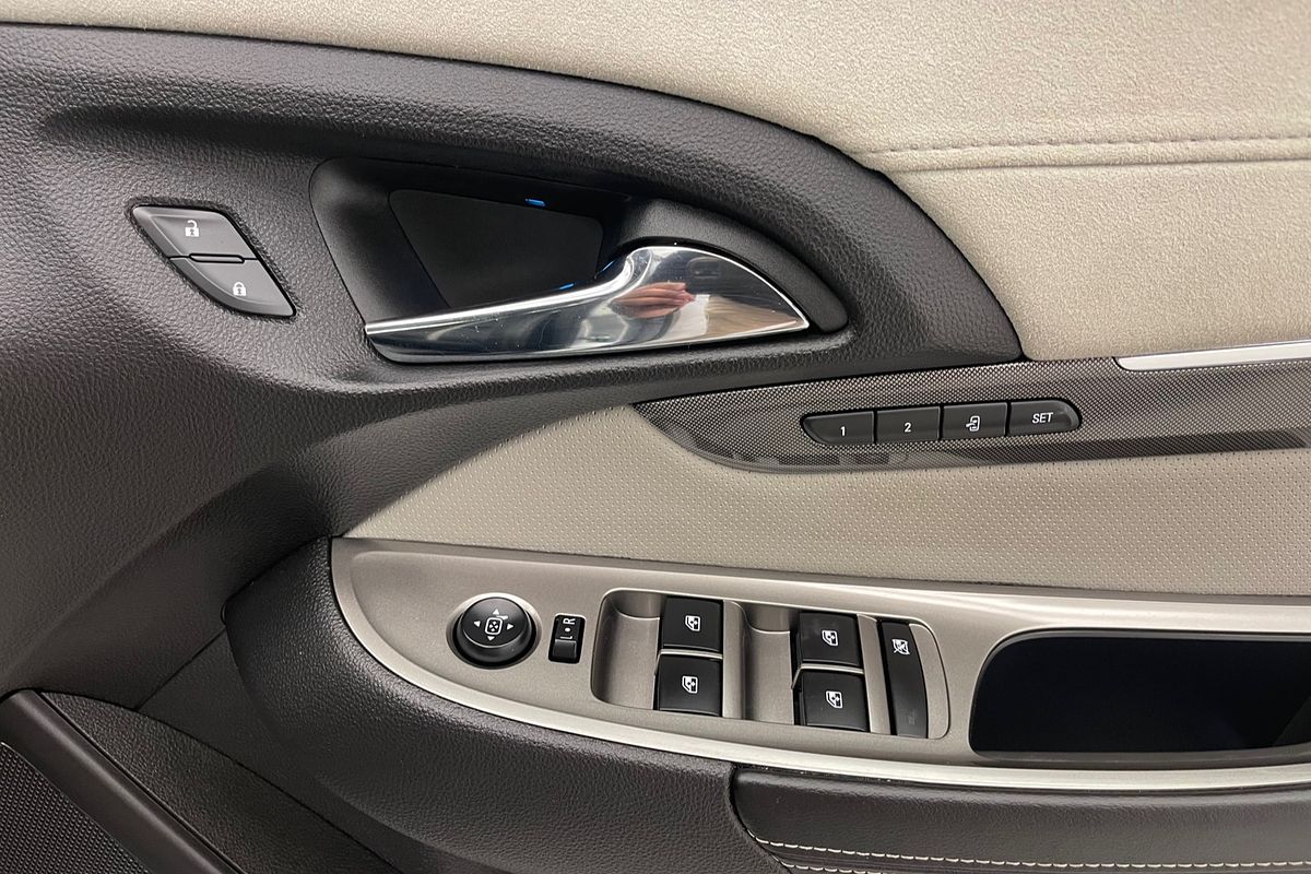 2015 Holden Calais V VF