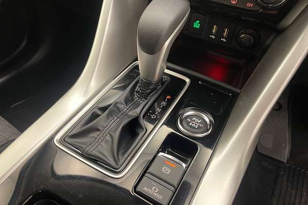 2024 Mitsubishi Eclipse Cross LS YB