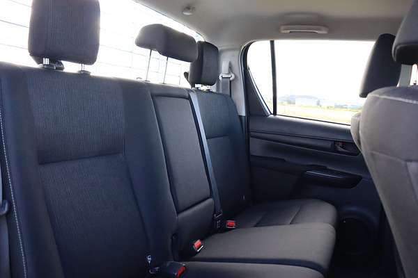2023 Toyota Hilux SR GUN126R 4X4