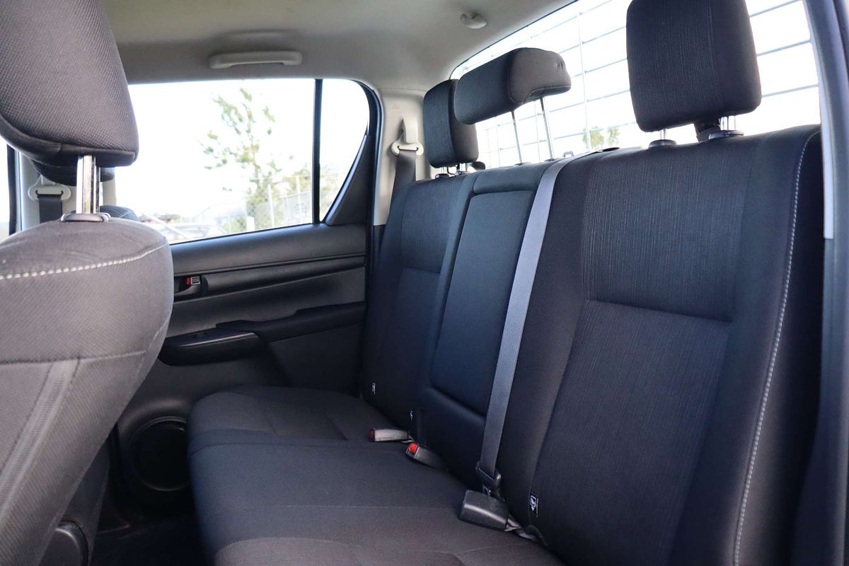 2023 Toyota Hilux SR GUN126R 4X4