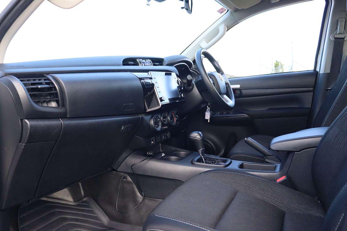 2023 Toyota Hilux SR GUN126R 4X4
