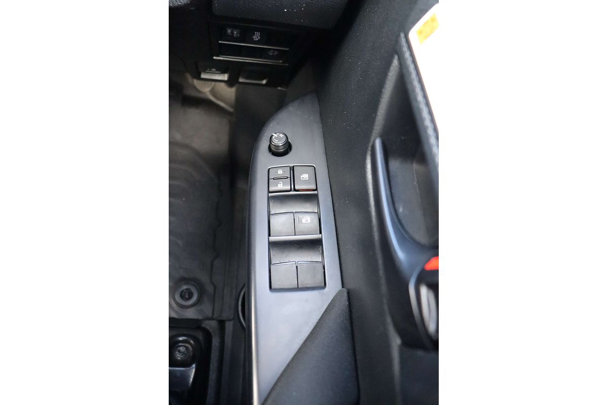 2023 Toyota Hilux SR GUN126R 4X4