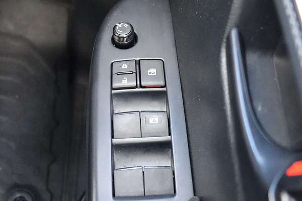 2023 Toyota Hilux SR GUN126R 4X4