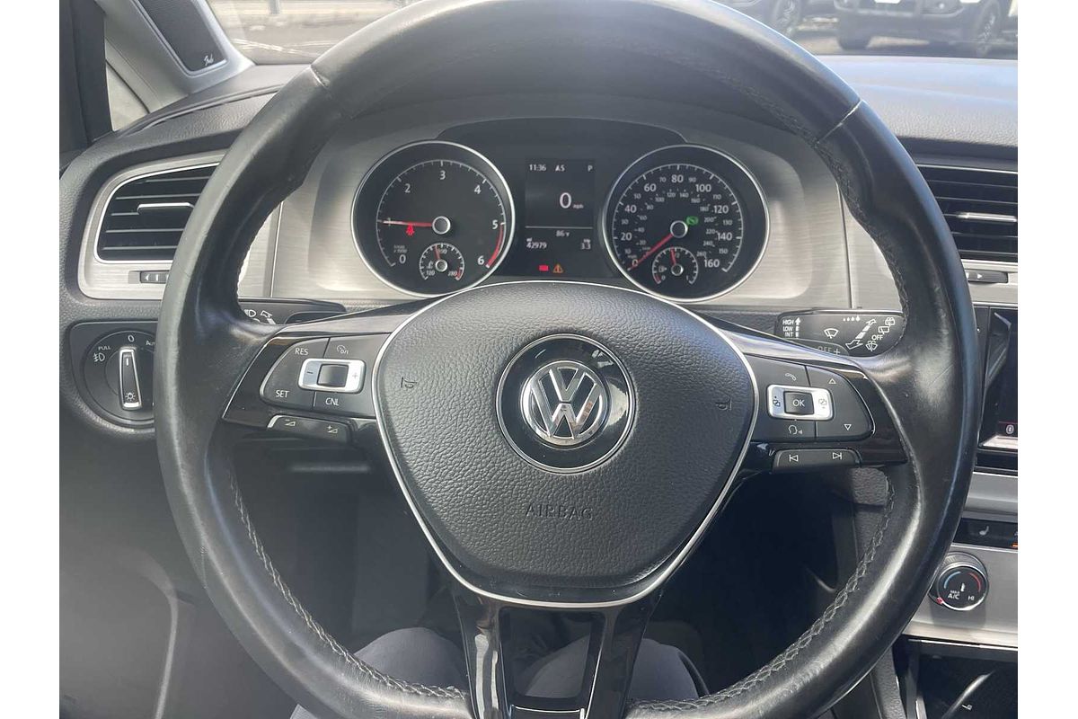 2015 Volkswagen Golf TDI SE