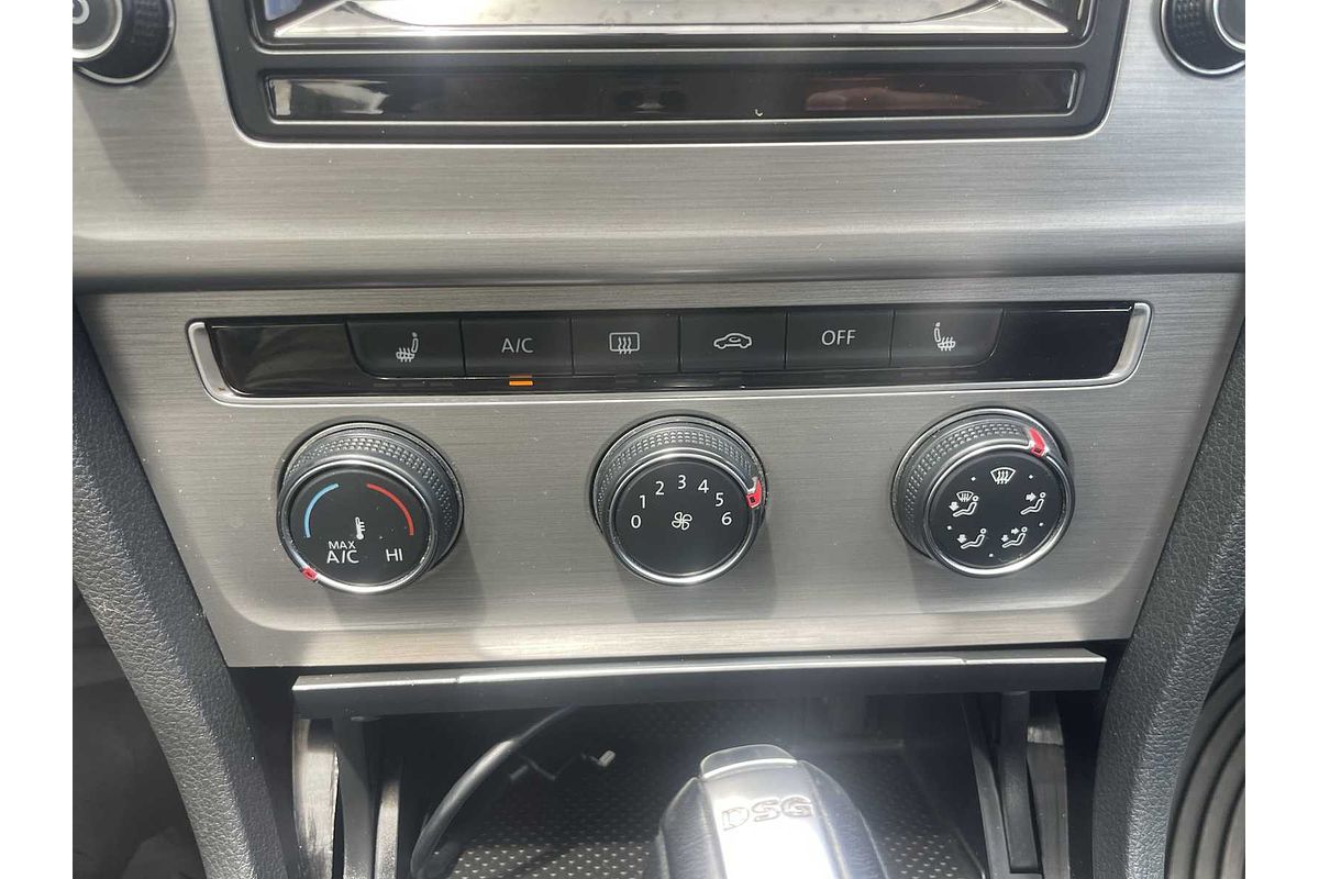 2015 Volkswagen Golf TDI SE