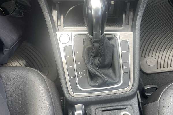 2015 Volkswagen Golf TDI SE