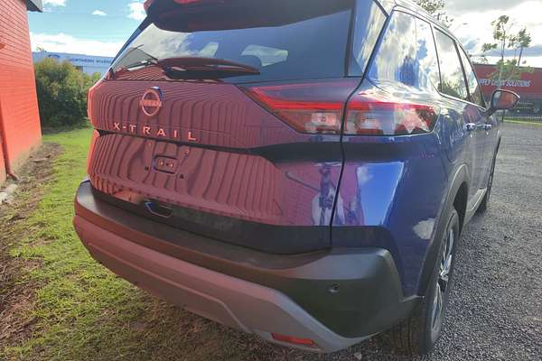 2023 Nissan X-TRAIL ST-L T33