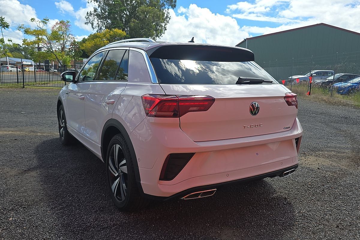 2024 Volkswagen T-Roc 140TSI R-Line D11