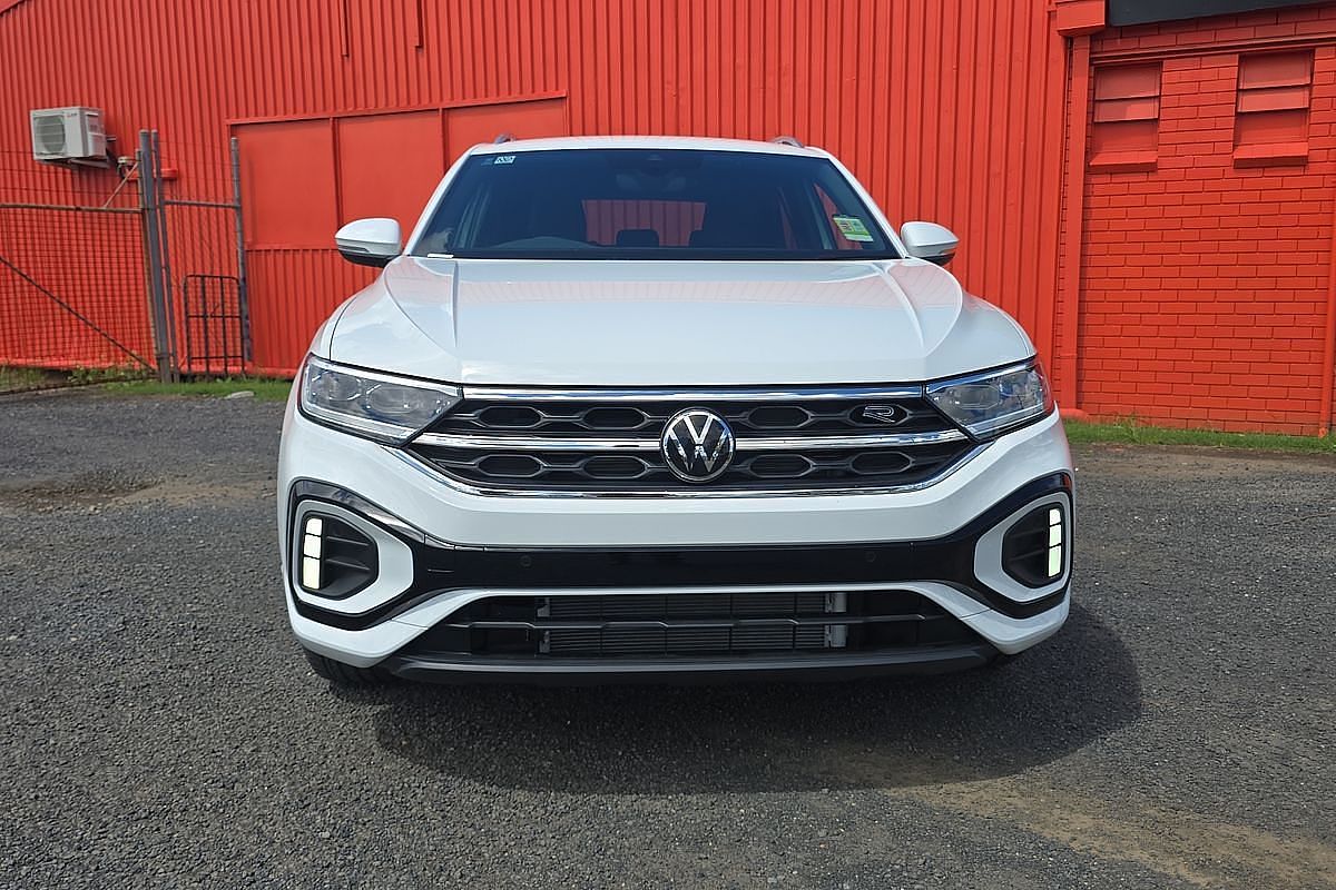 2024 Volkswagen T-Roc 140TSI R-Line D11