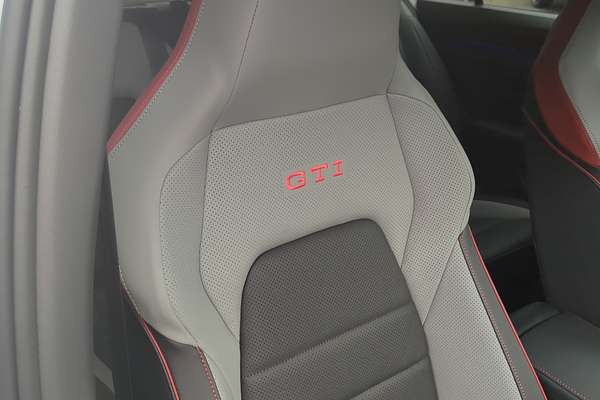 2025 Volkswagen Golf GTI 8.5