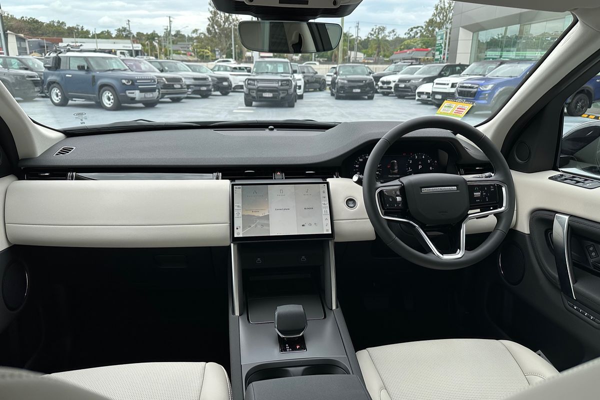 2024 Land Rover Discovery Sport P200 S L550